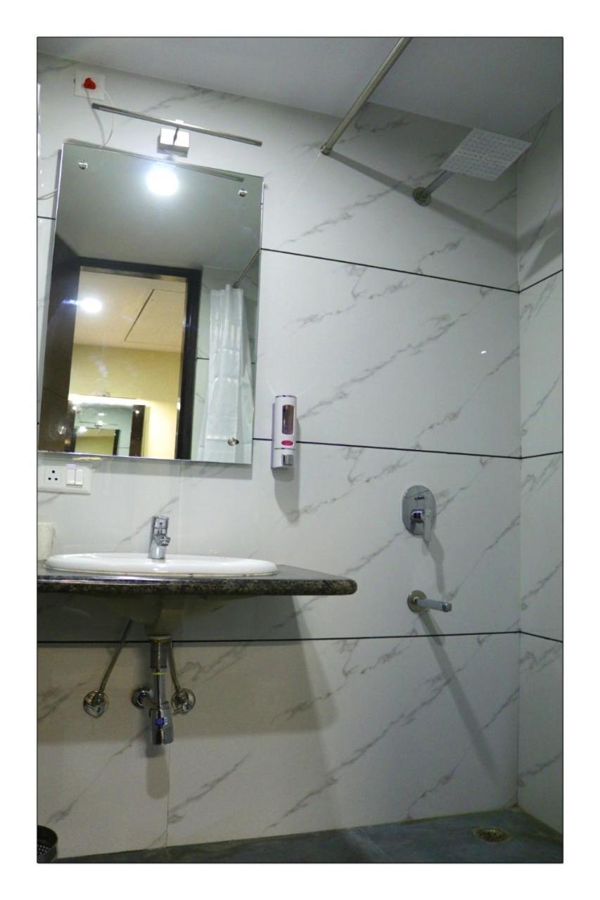 Hotel Grand Surya Kodarma ภายนอก รูปภาพ
